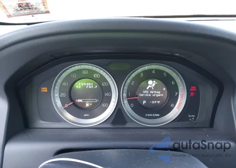 2012 Volvo Xc60 3.2/3.2 Platinum/3.2 Premier/3.2 Premier Plus z USA, uszkodzony, nr VIN YV4940DZ9C2295254